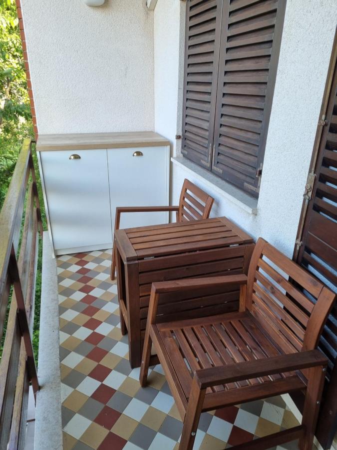 Villa Lukas ซูโกชัน ภายนอก รูปภาพ